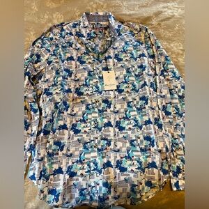 NWT Robert Graham Blue and White Casual Button Down Shirt
